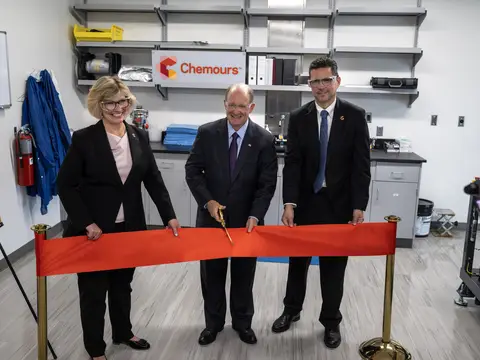 Chemours Opens Battery Innovation Center to Develop EV Battery Technology